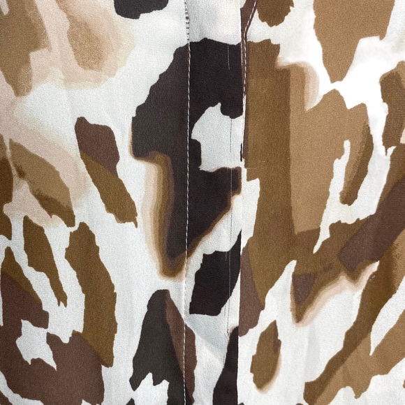 Chico's Leopard Animal Sharkbite Collared Button Down Semi Sheer Tunic Blouse - Picture 9 of 11